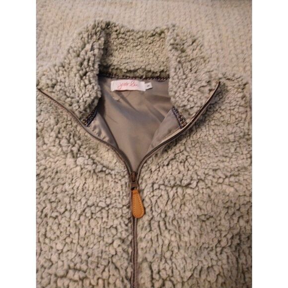 Jess Lea outdoorsy Logan look  faux fur polyester vest light green small - Picture 7 of 11